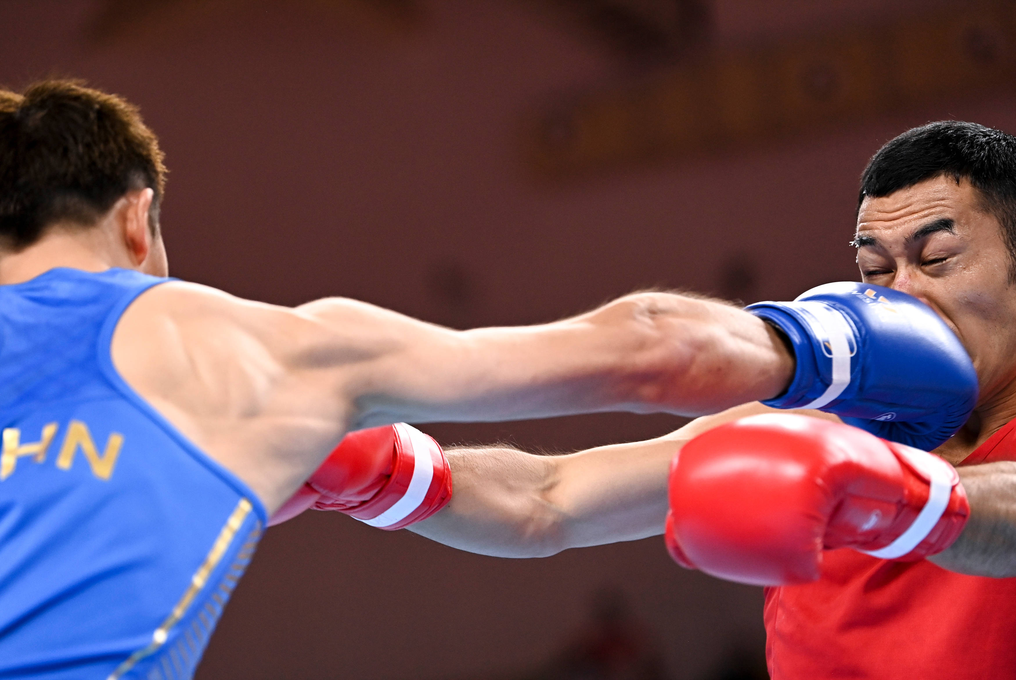 拳击男子半决赛,乌克兰选手获得胜利 拳击男子半决赛,乌克兰选手获得胜利