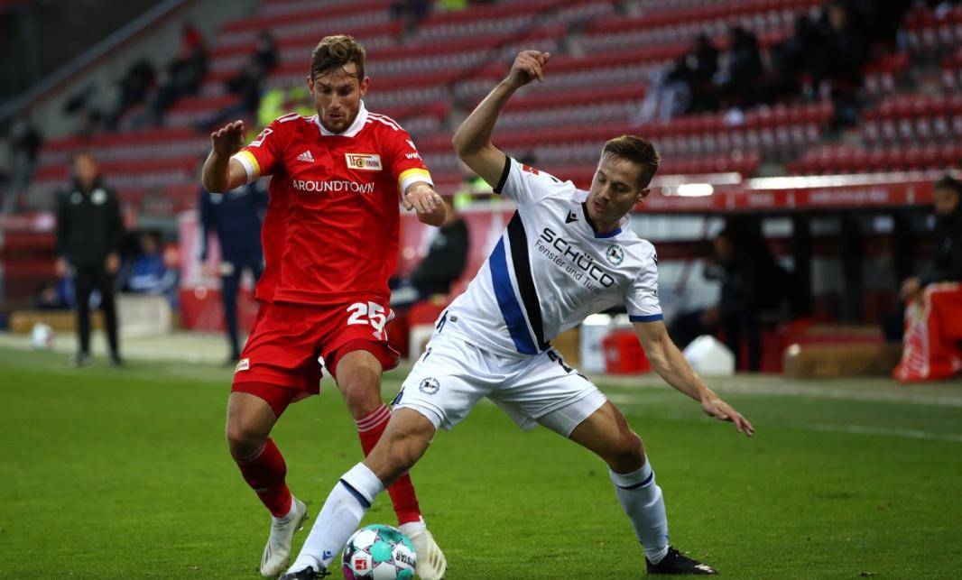 关于弗赖堡球员赛后表达对胜利的喜悦的信息 关于弗赖堡球员赛后表达对胜利的喜悦的信息