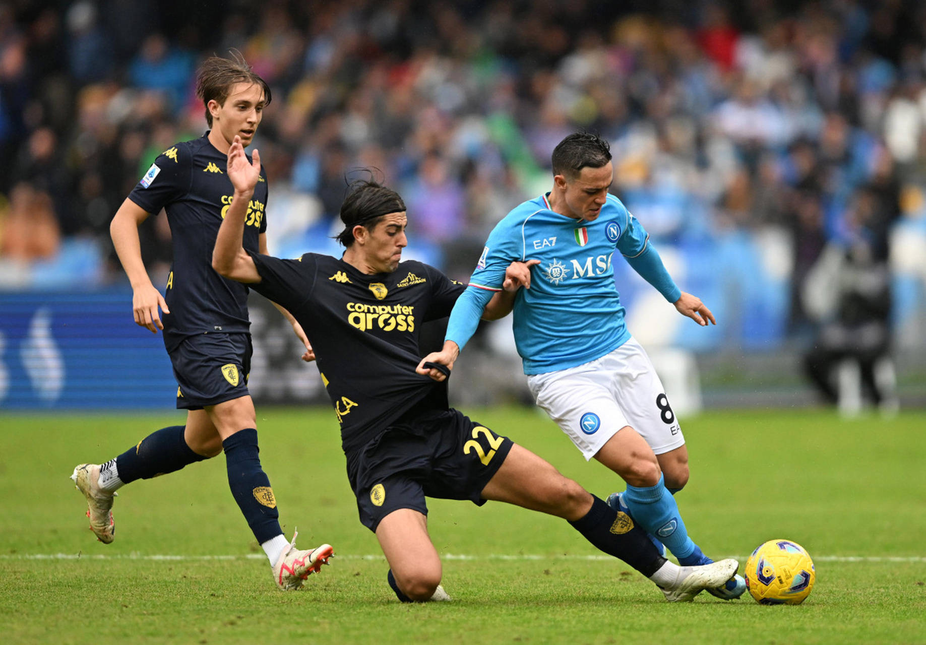 那不勒斯客场-小胜乌迪内斯,稳固前四 那不勒斯客场-小胜乌迪内斯,稳固前四