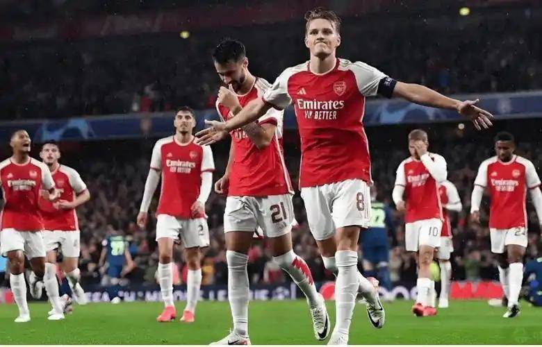 富勒姆球员集体受伤,球队或力争保级席位的简单介绍 富勒姆球员集体受伤,球队或力争保级席位的简单介绍