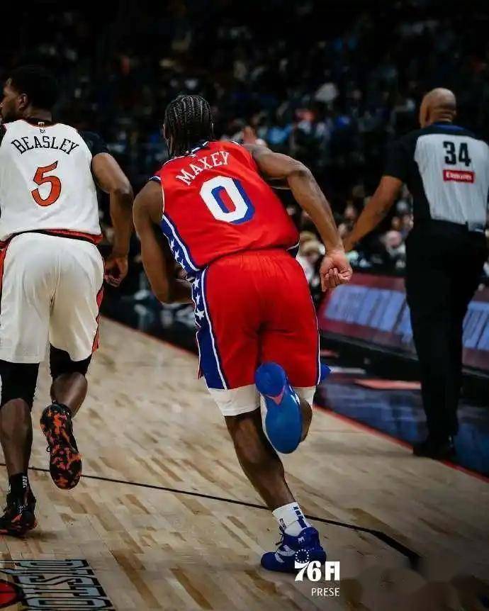 步行者不敌76人,遭遇两连败 步行者不敌76人,遭遇两连败