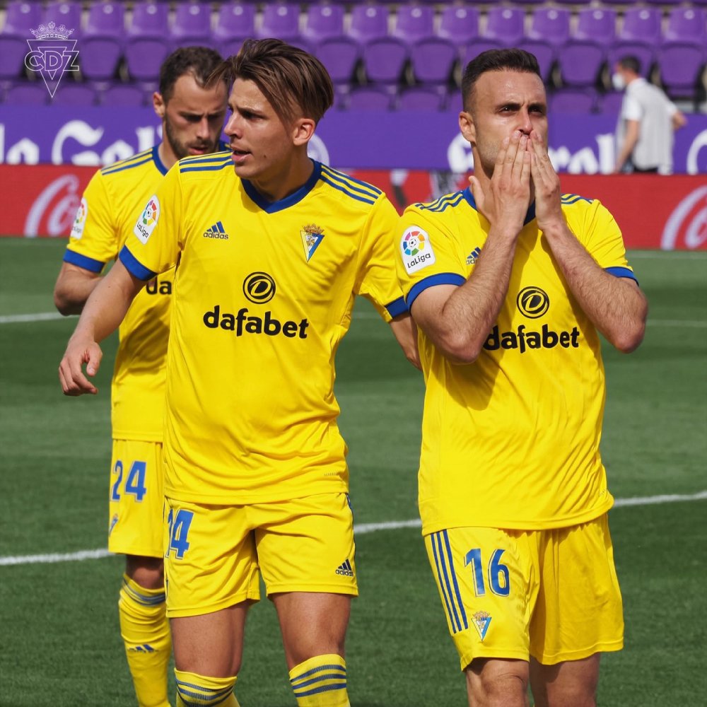 巴拉多利德不敌埃尔切，遭受三连败