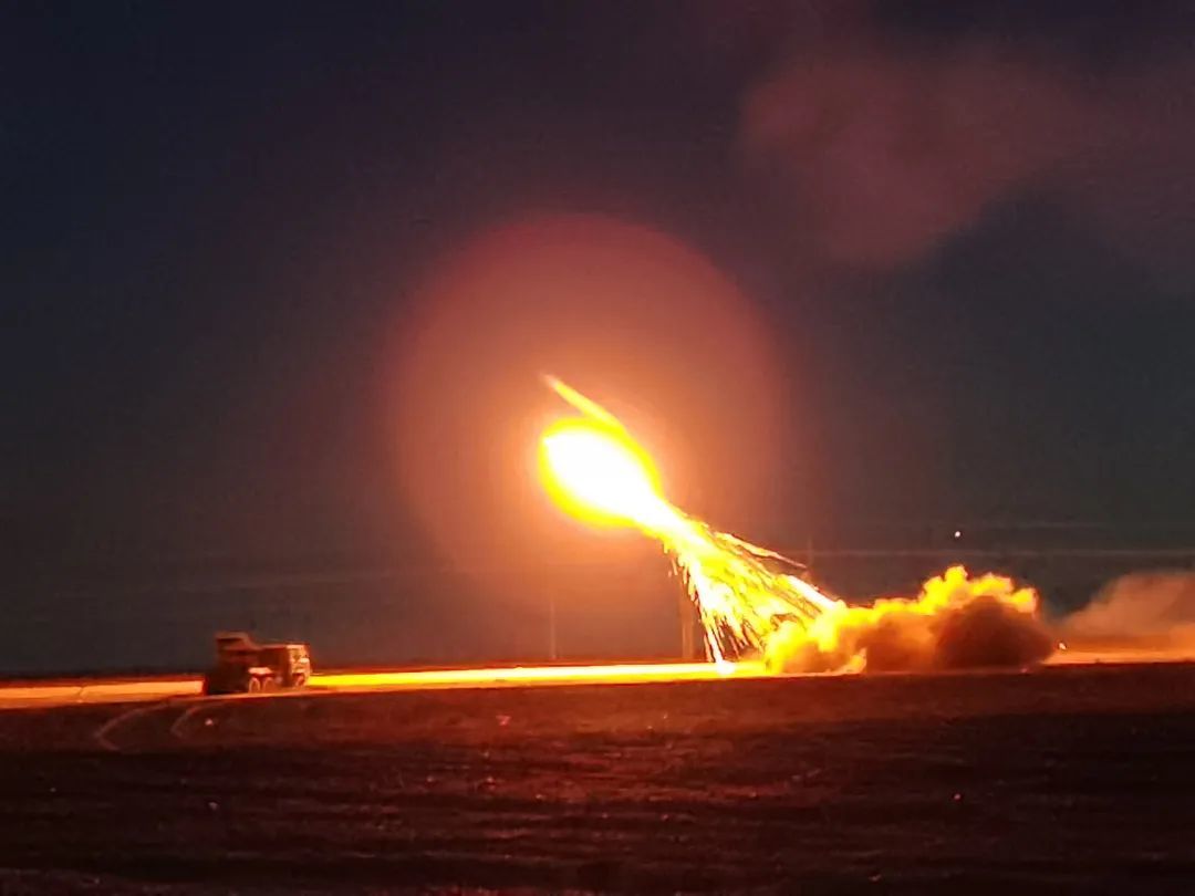 FB体育-中国射击选手张翔破旧创新，夺冠