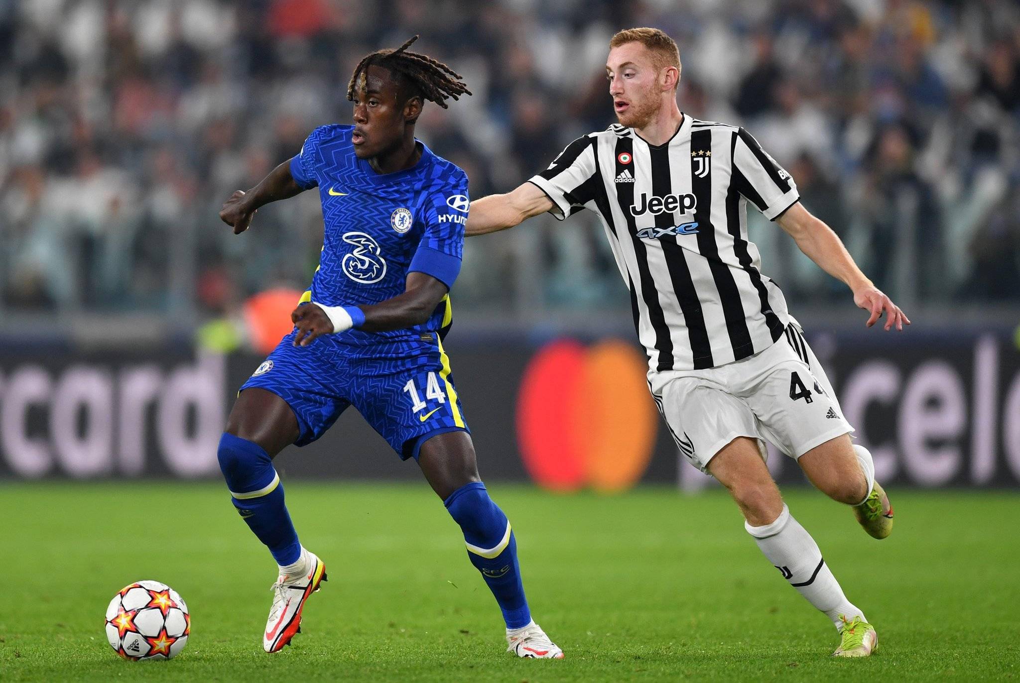 南特主场击败弱旅对手取得连胜 南特主场击败弱旅对手取得连胜