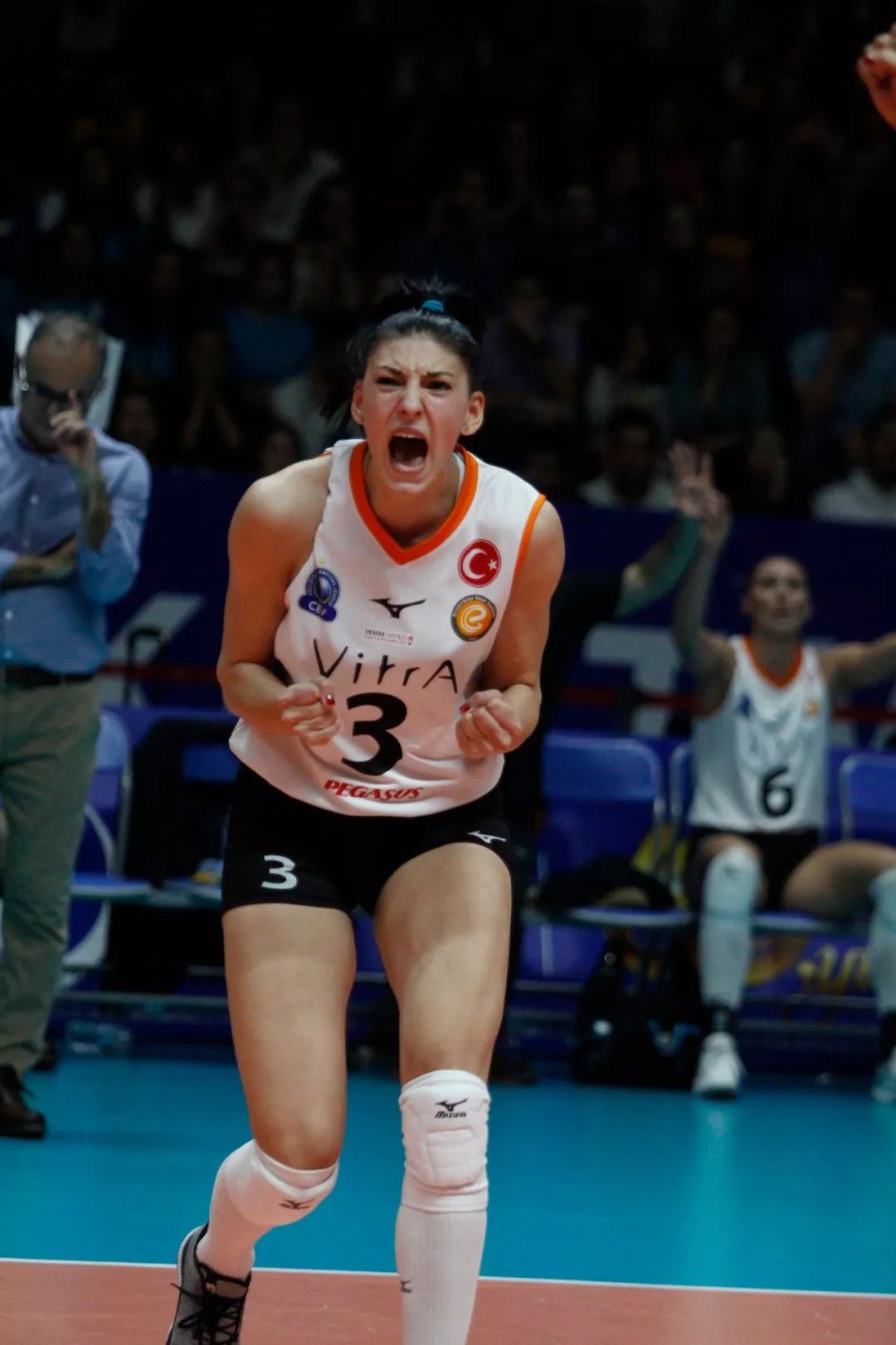 关于南美运动员力压强手,勇夺奖牌夺头筹的信息 关于南美运动员力压强手,勇夺奖牌夺头筹的信息