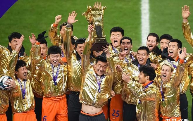 FB体育APP-华德中心，广州恒大将迎战江苏苏宁，球迷热切期待的简单介绍