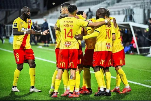 伊朗球队战绩出色,或成黑马之一 伊朗球队战绩出色,或成黑马之一