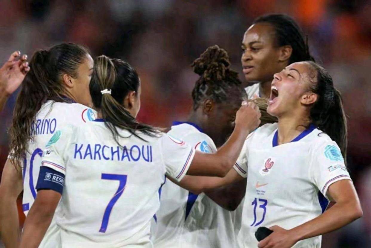 关于几内亚女足挑战自我挺进八强的信息 关于几内亚女足挑战自我挺进八强的信息