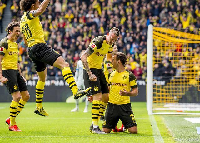 进攻展现无比锐利,多特蒙德表现耀眼 进攻展现无比锐利,多特蒙德表现耀眼