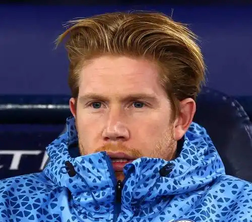 -曼城中场成为比赛关键人物