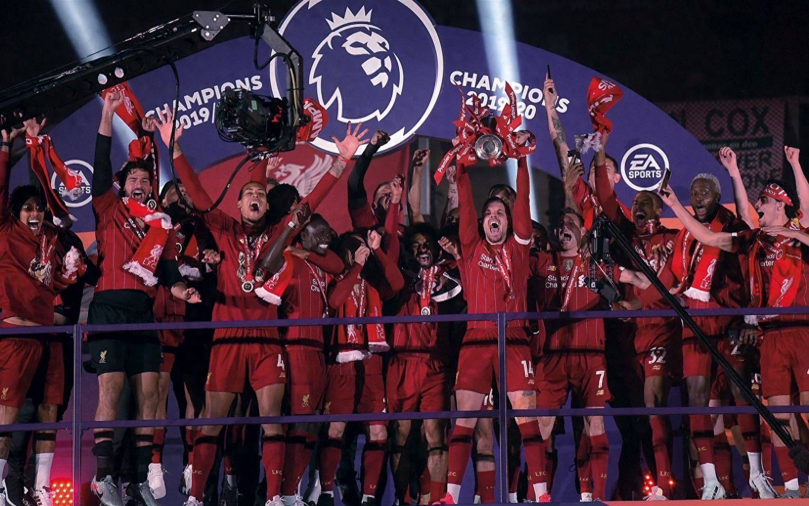 利物浦主场提前夺冠,夺舍重建传统霸主地位 利物浦主场提前夺冠,夺舍重建传统霸主地位