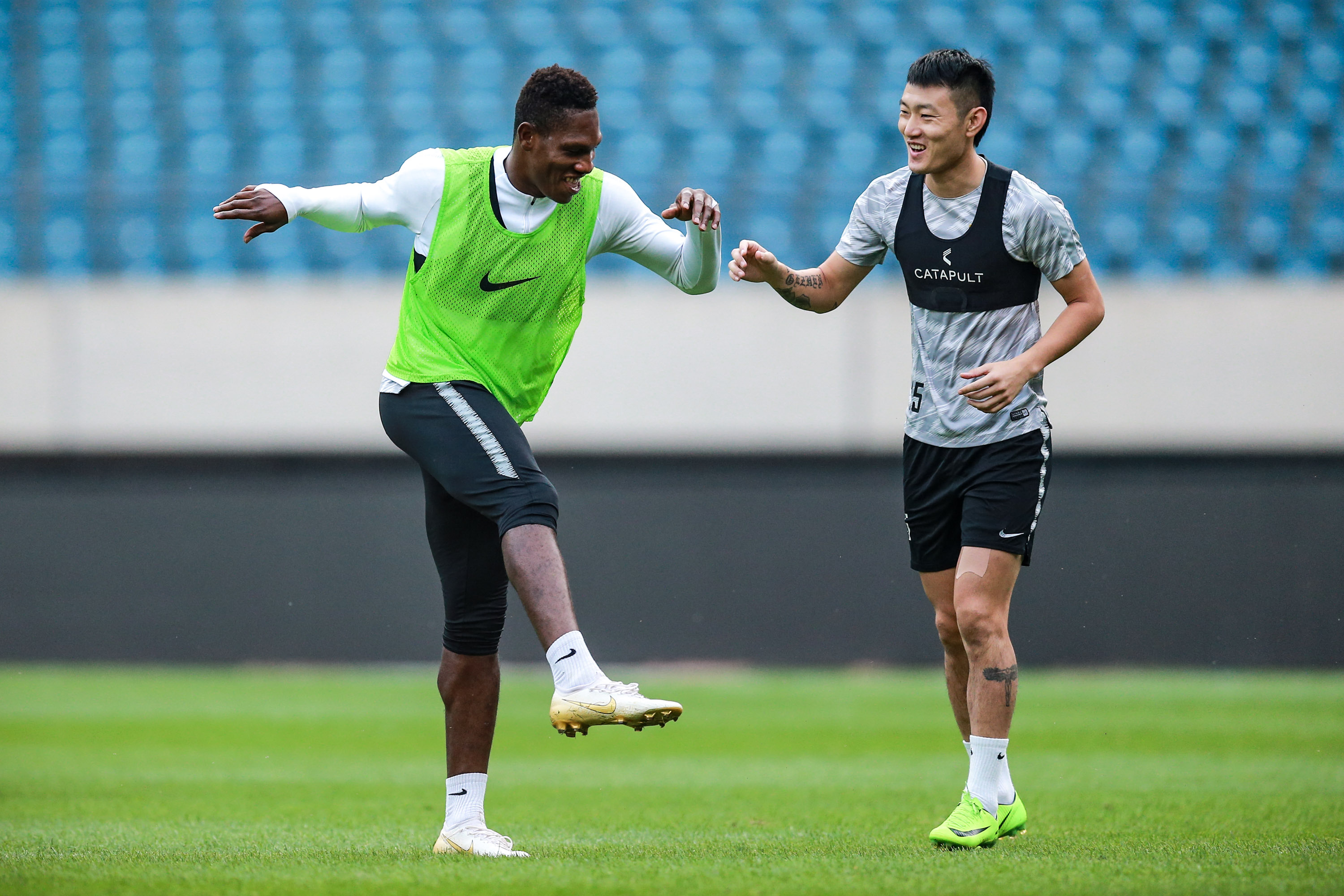 国安主帅多纳多尼：球队必须迅速调整状态，争取取得连胜