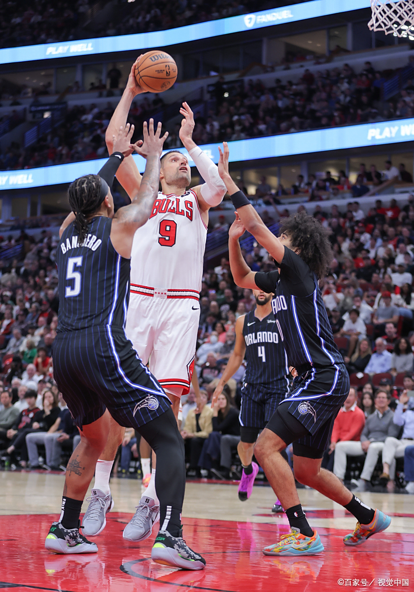 鹈鹕击败独行侠,继续保持领先 鹈鹕击败独行侠,继续保持领先